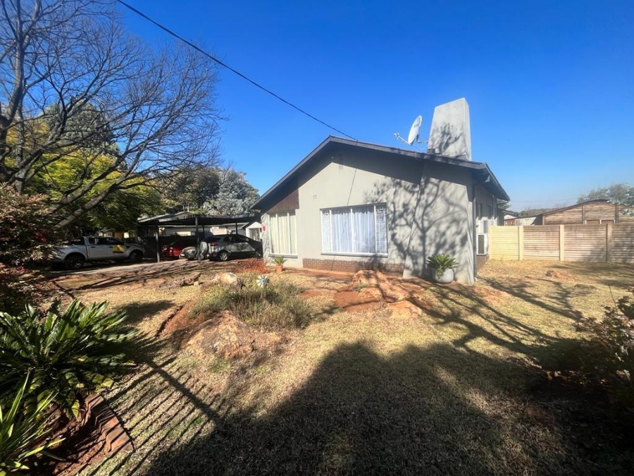 3 Bedroom Property for Sale in Valhalla Gauteng