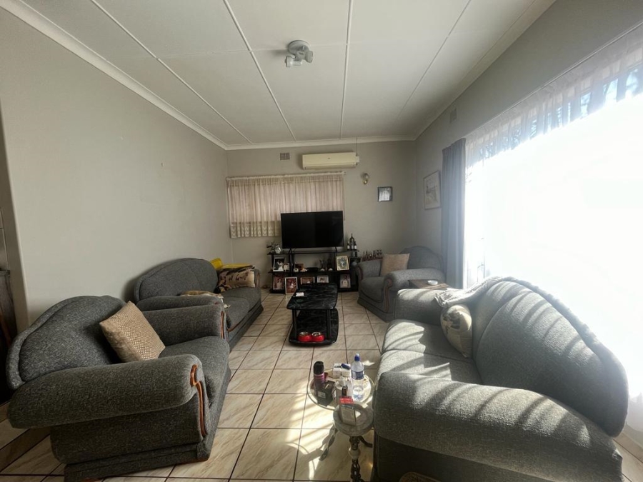 3 Bedroom Property for Sale in Valhalla Gauteng