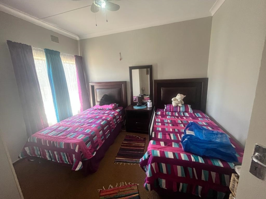 3 Bedroom Property for Sale in Valhalla Gauteng