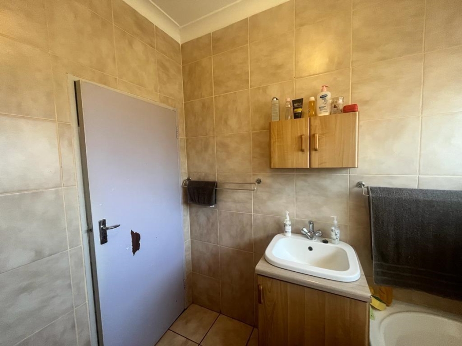 3 Bedroom Property for Sale in Valhalla Gauteng