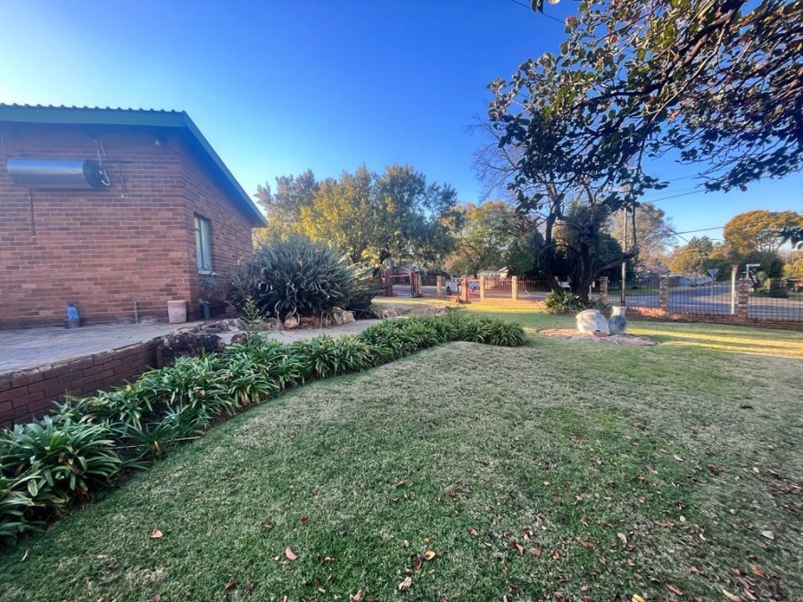 4 Bedroom Property for Sale in Valhalla Gauteng