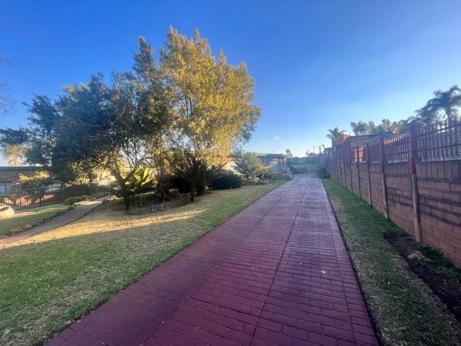 4 Bedroom Property for Sale in Valhalla Gauteng