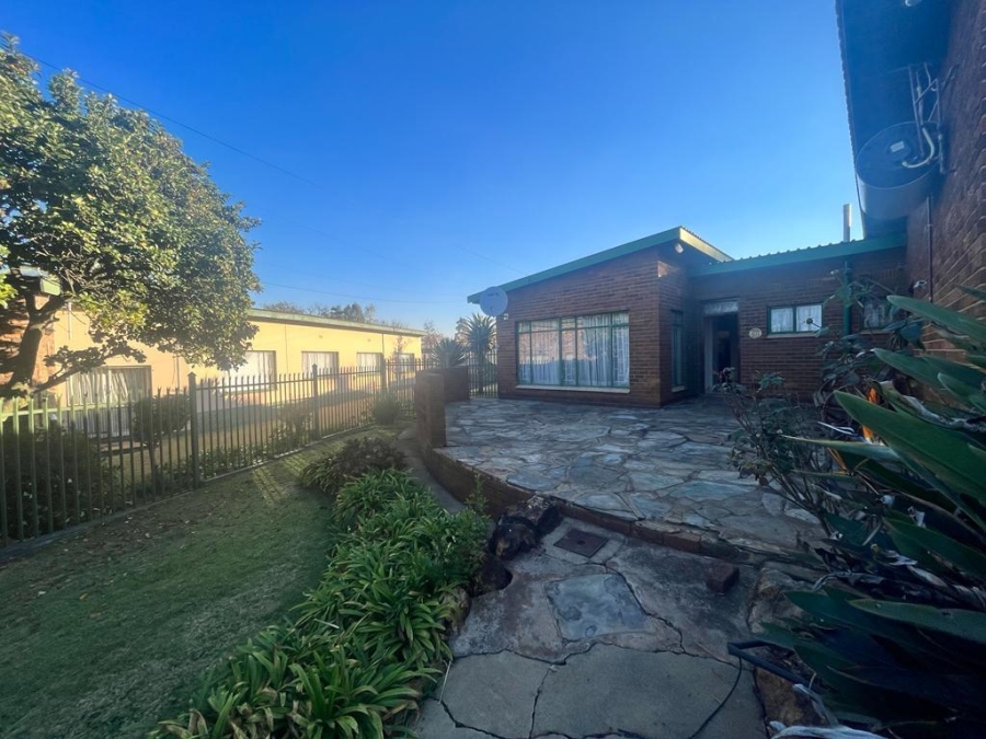 4 Bedroom Property for Sale in Valhalla Gauteng