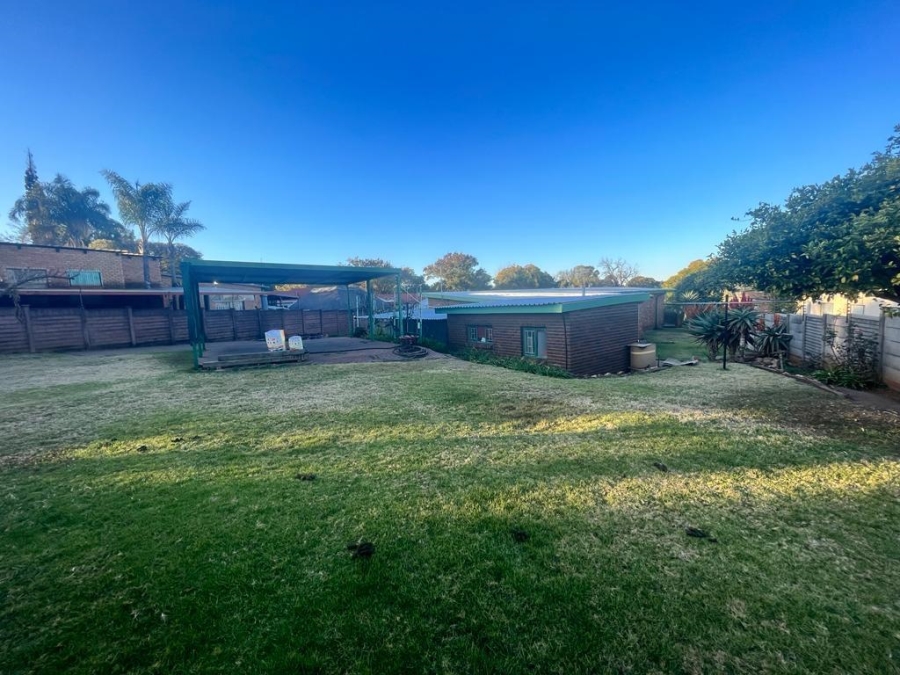 4 Bedroom Property for Sale in Valhalla Gauteng