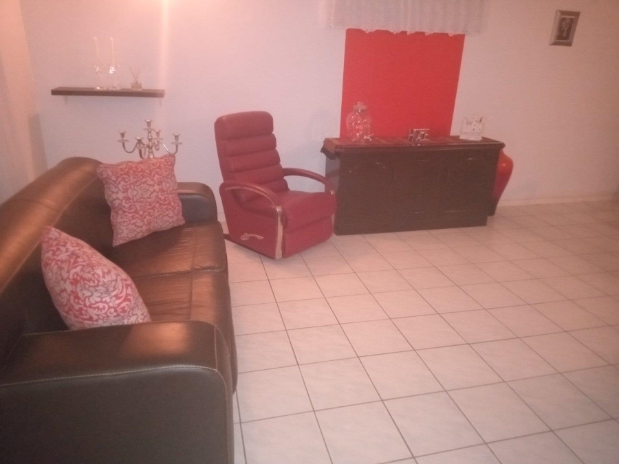 4 Bedroom Property for Sale in Magalieskruin Gauteng