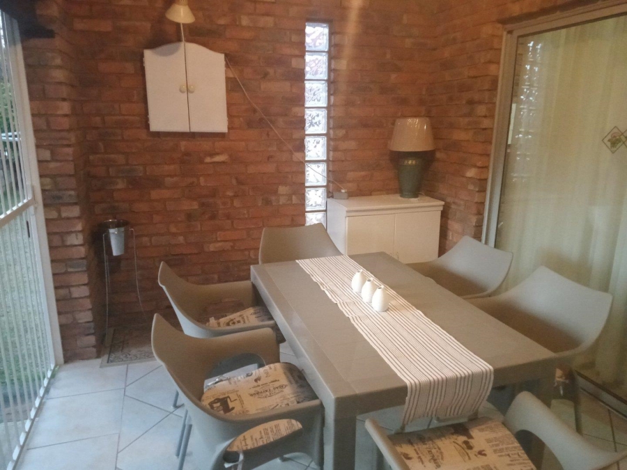 4 Bedroom Property for Sale in Magalieskruin Gauteng