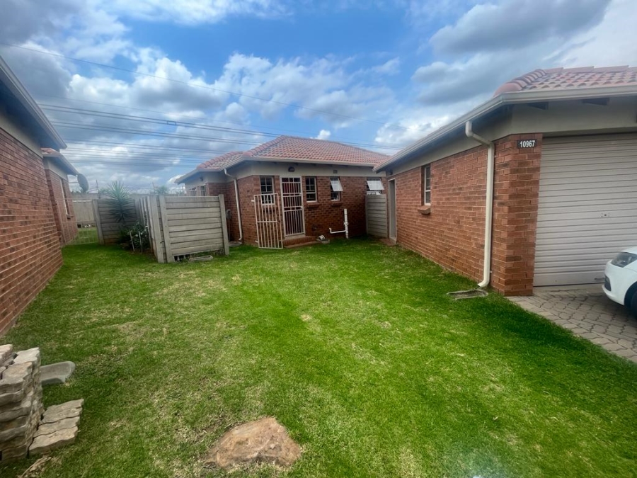 3 Bedroom Property for Sale in Olievenhoutbosch Gauteng