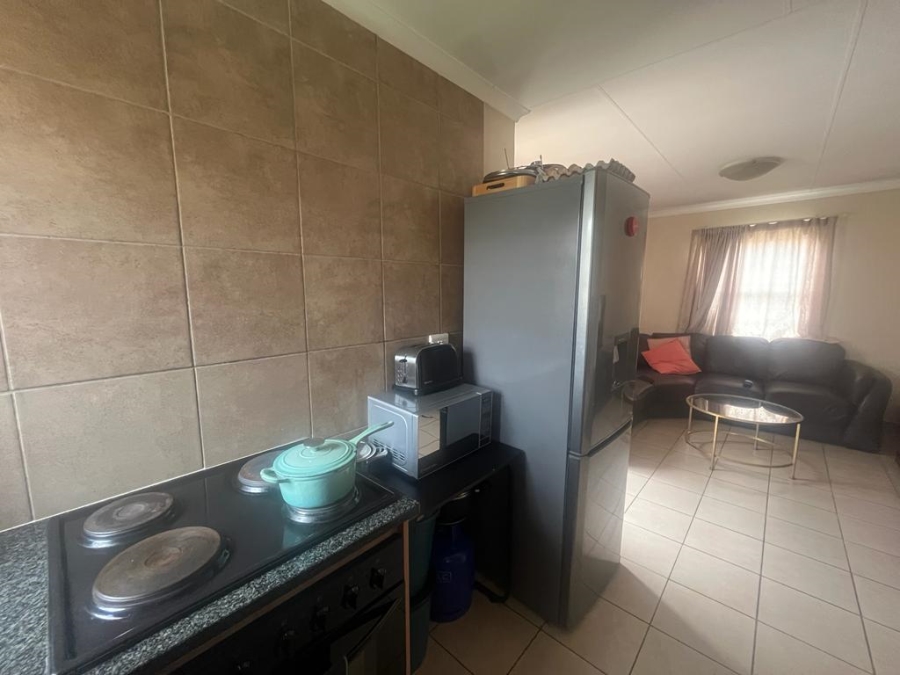 3 Bedroom Property for Sale in Olievenhoutbosch Gauteng