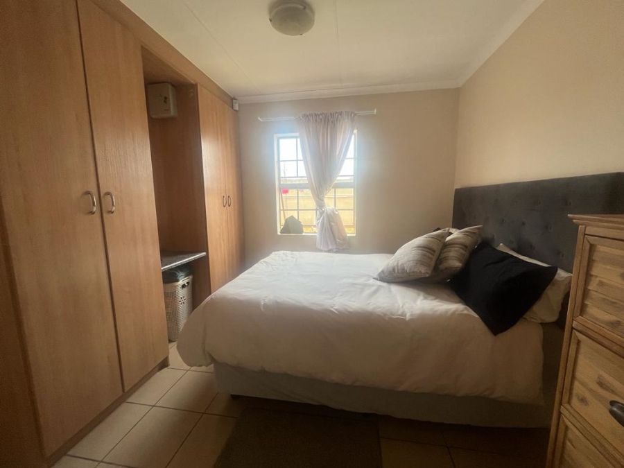 3 Bedroom Property for Sale in Olievenhoutbosch Gauteng