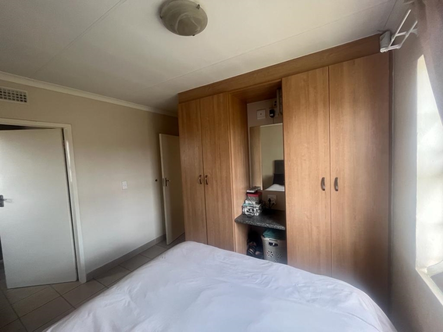 3 Bedroom Property for Sale in Olievenhoutbosch Gauteng