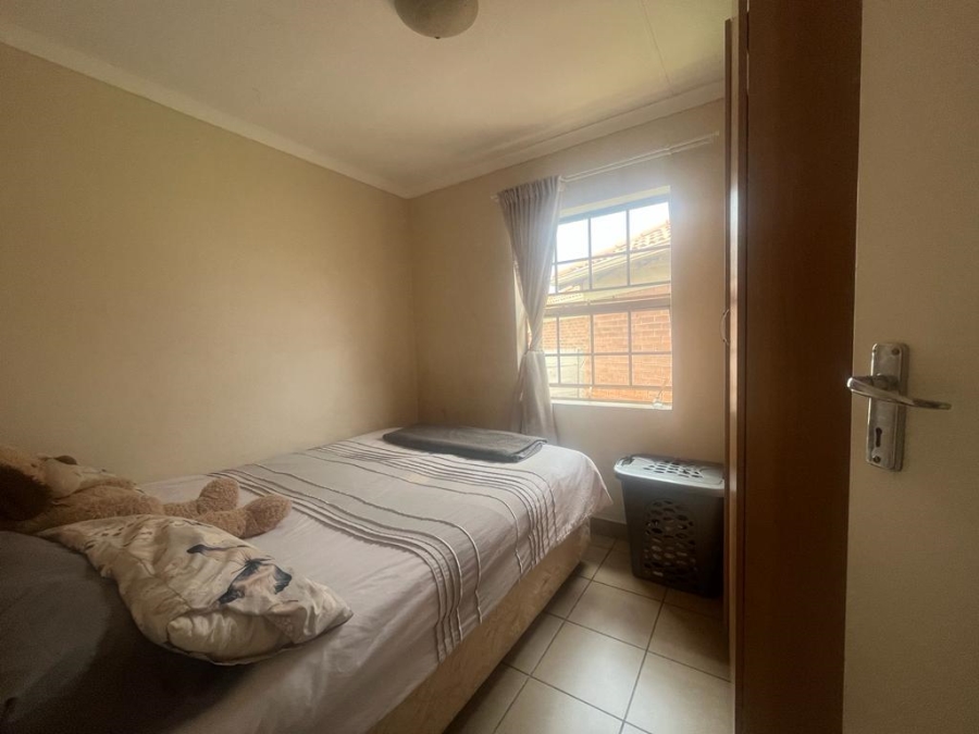 3 Bedroom Property for Sale in Olievenhoutbosch Gauteng