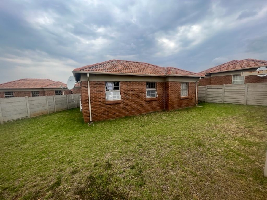 3 Bedroom Property for Sale in Olievenhoutbosch Gauteng