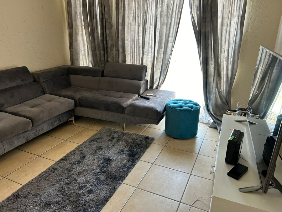 2 Bedroom Property for Sale in Aeroton Gauteng