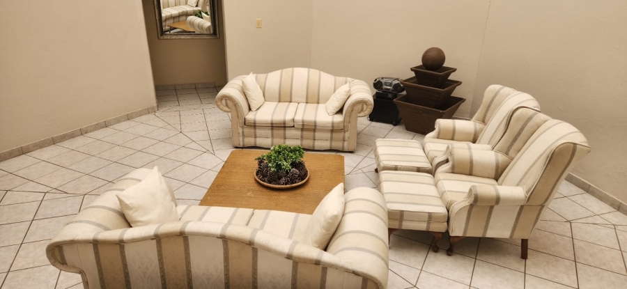 7 Bedroom Property for Sale in Austinview Gauteng