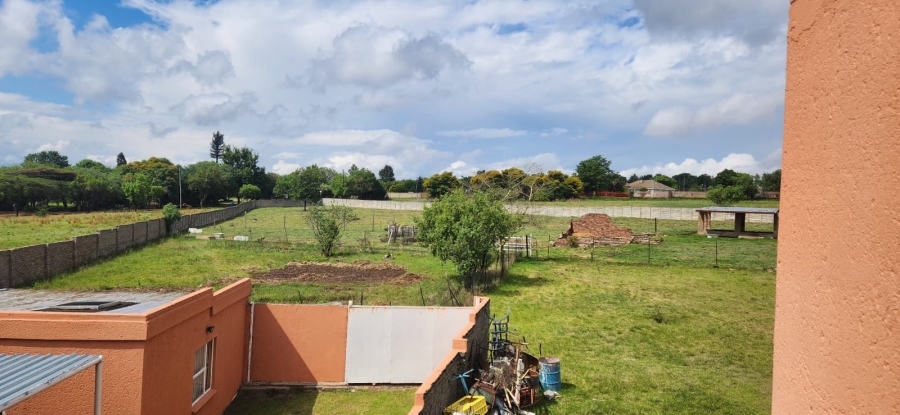7 Bedroom Property for Sale in Austinview Gauteng