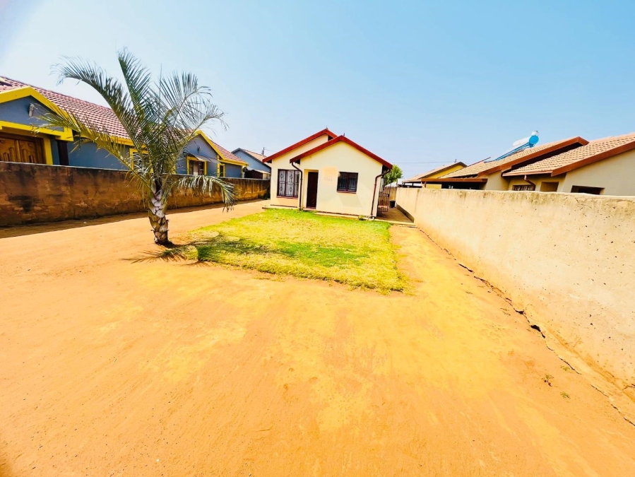 2 Bedroom Property for Sale in Soshanguve VV Gauteng