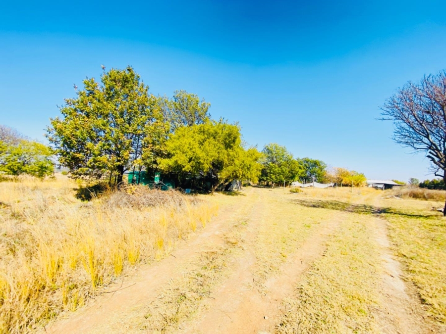 2 Bedroom Property for Sale in Haakdoornboom Gauteng