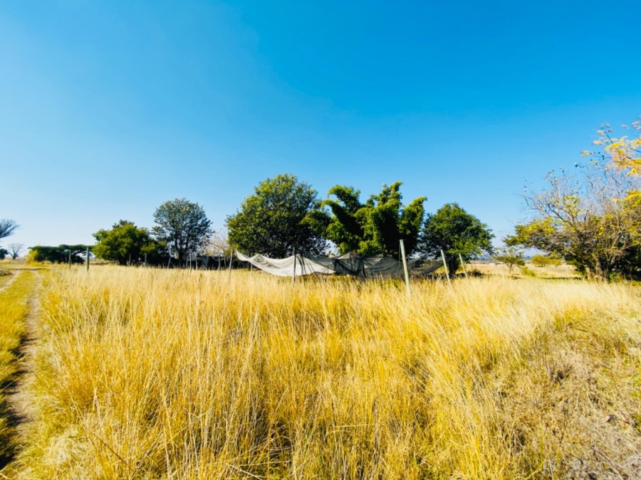 2 Bedroom Property for Sale in Haakdoornboom Gauteng