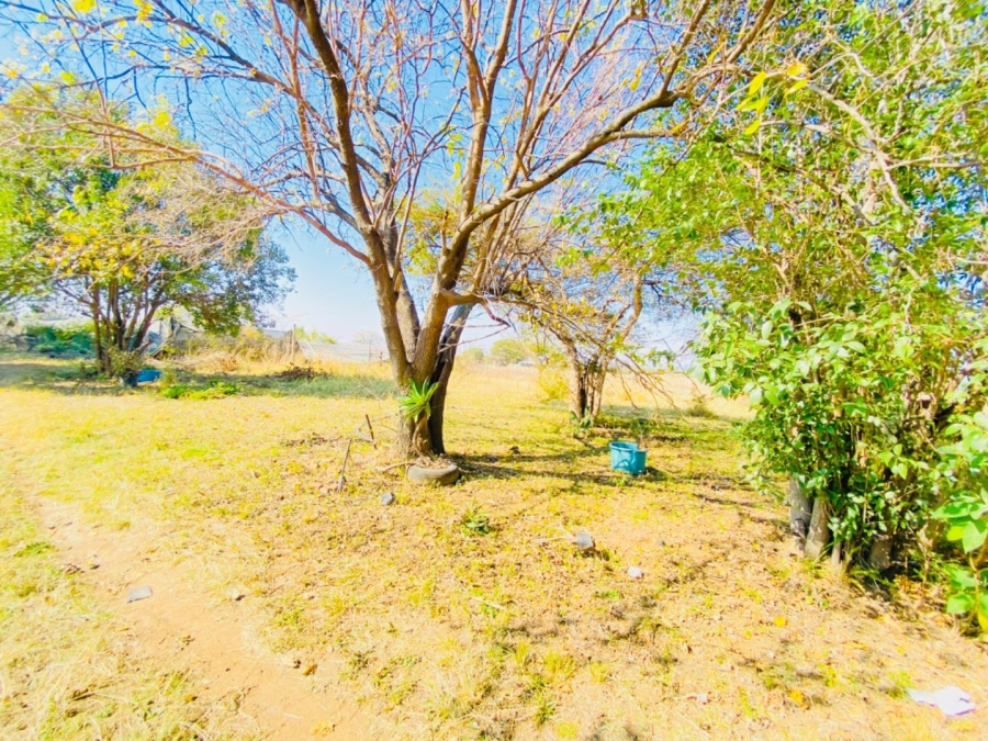 2 Bedroom Property for Sale in Haakdoornboom Gauteng