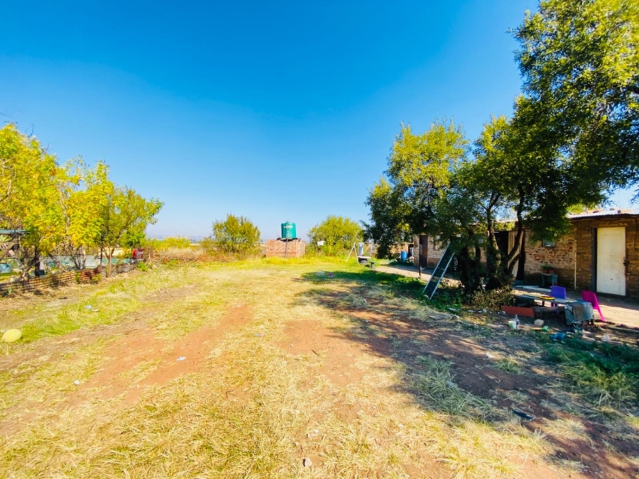 2 Bedroom Property for Sale in Haakdoornboom Gauteng