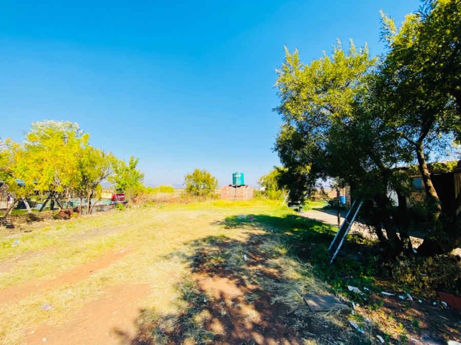 2 Bedroom Property for Sale in Haakdoornboom Gauteng