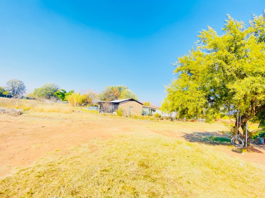 2 Bedroom Property for Sale in Haakdoornboom Gauteng