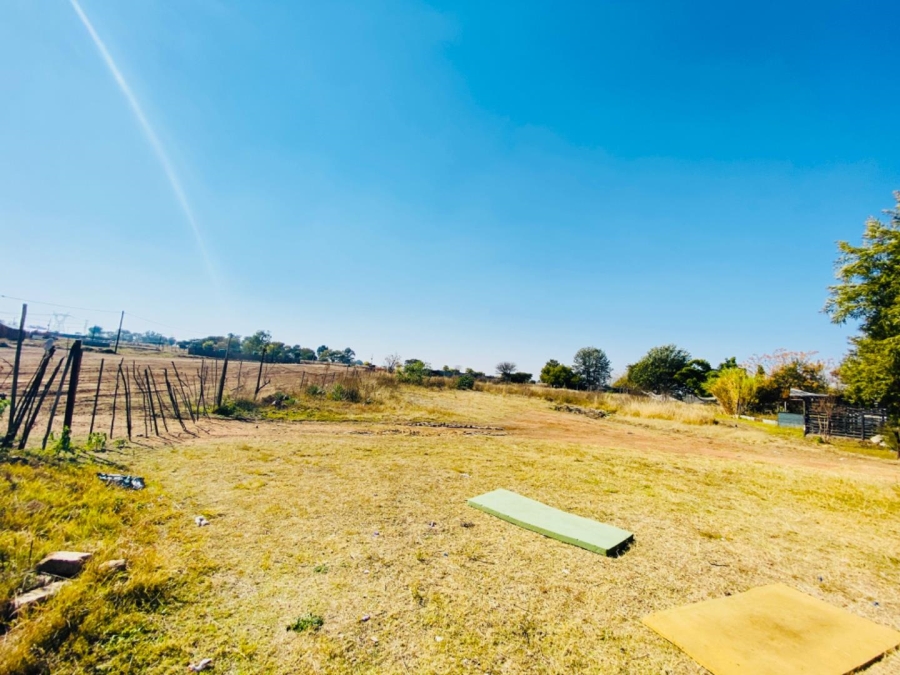 2 Bedroom Property for Sale in Haakdoornboom Gauteng