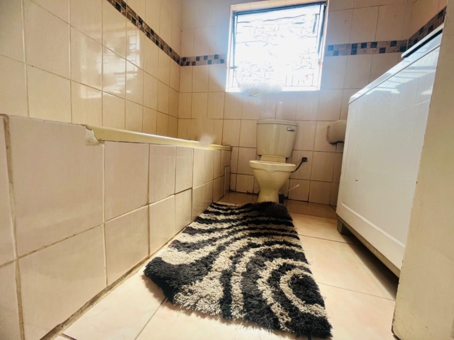 4 Bedroom Property for Sale in Soshanguve R Gauteng
