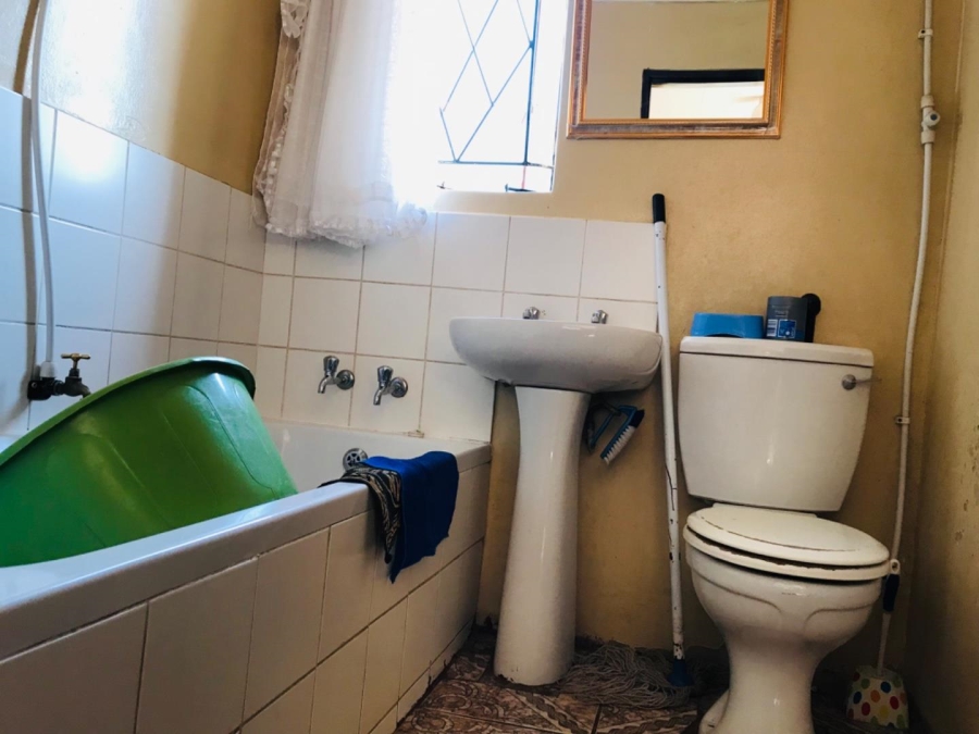 2 Bedroom Property for Sale in Soshanguve B Gauteng