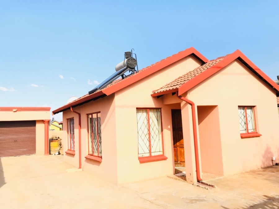 2 Bedroom Property for Sale in Soshanguve B Gauteng