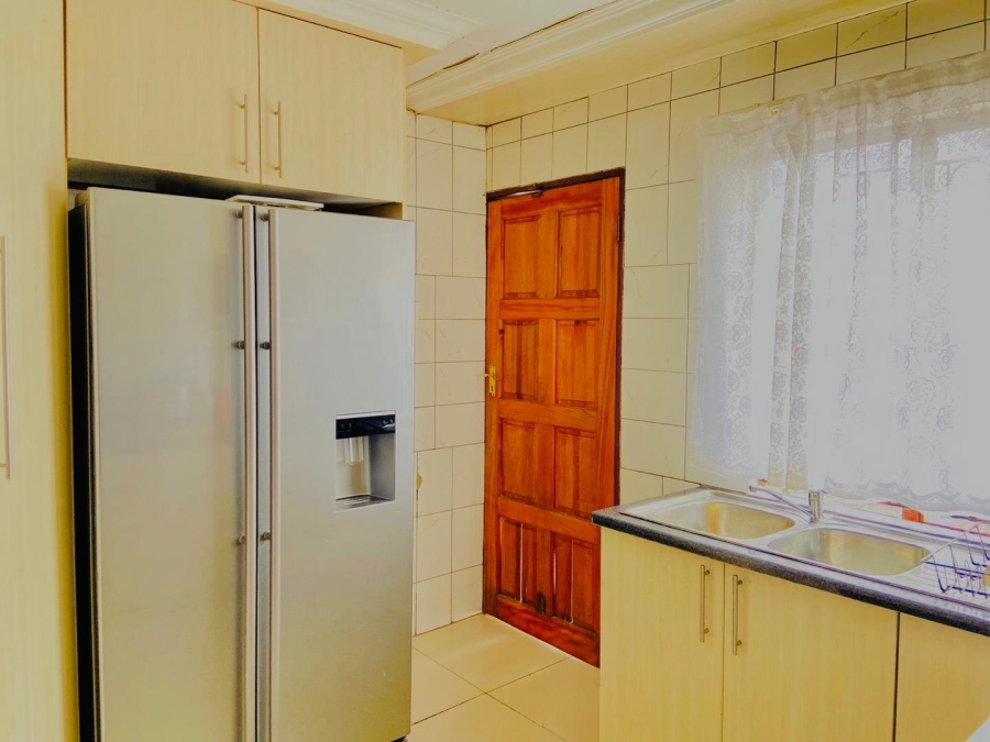 3 Bedroom Property for Sale in Soshanguve JJ Gauteng
