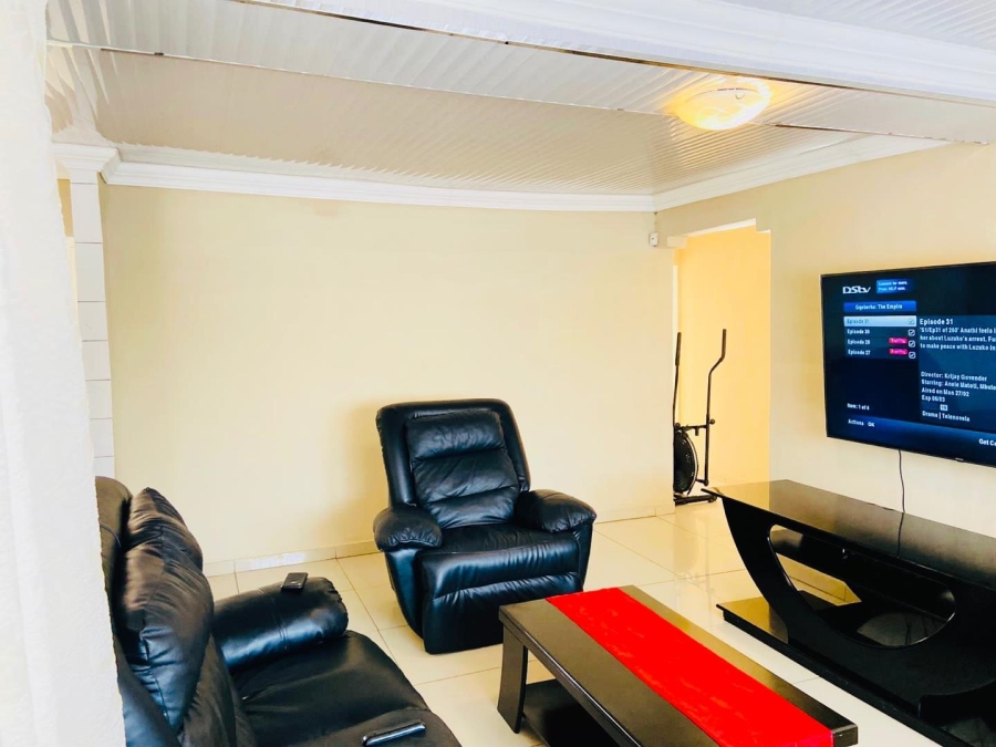 3 Bedroom Property for Sale in Soshanguve JJ Gauteng