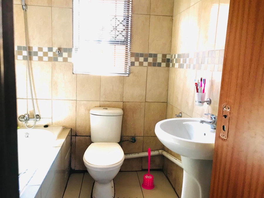 3 Bedroom Property for Sale in Soshanguve South Gauteng
