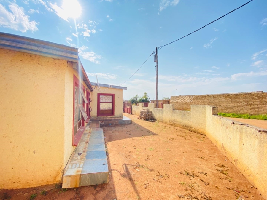 2 Bedroom Property for Sale in Soshanguve S Gauteng