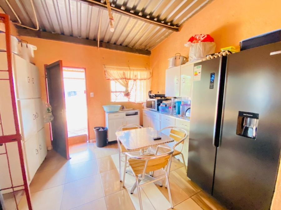 2 Bedroom Property for Sale in Soshanguve S Gauteng