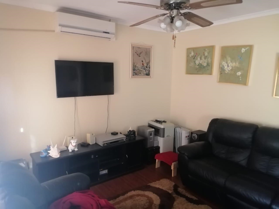 3 Bedroom Property for Sale in Ninapark Gauteng