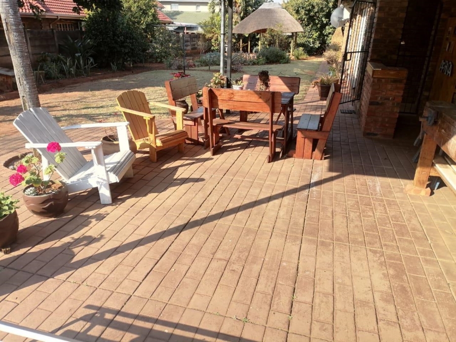 3 Bedroom Property for Sale in Ninapark Gauteng