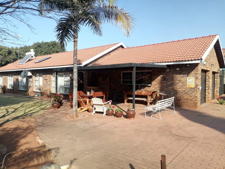 3 Bedroom Property for Sale in Ninapark Gauteng