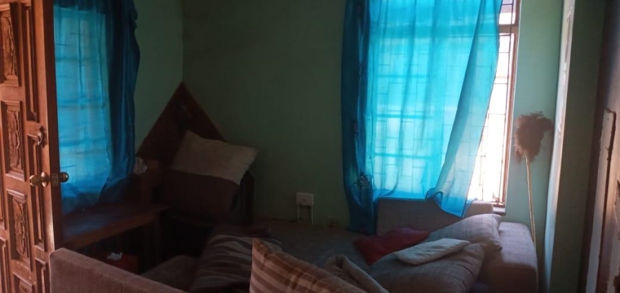 5 Bedroom Property for Sale in Atteridgeville Gauteng