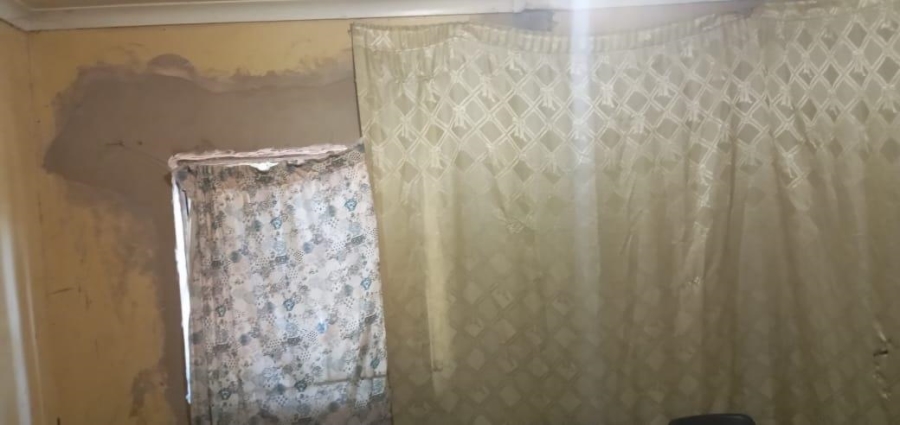 5 Bedroom Property for Sale in Atteridgeville Gauteng
