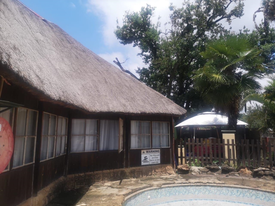 6 Bedroom Property for Sale in Gezina Gauteng