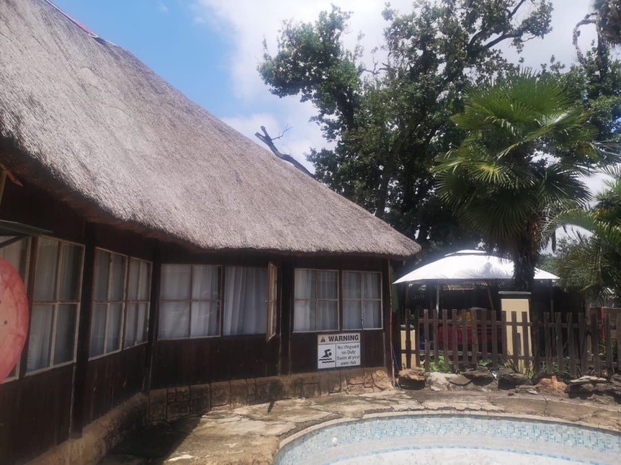 6 Bedroom Property for Sale in Gezina Gauteng
