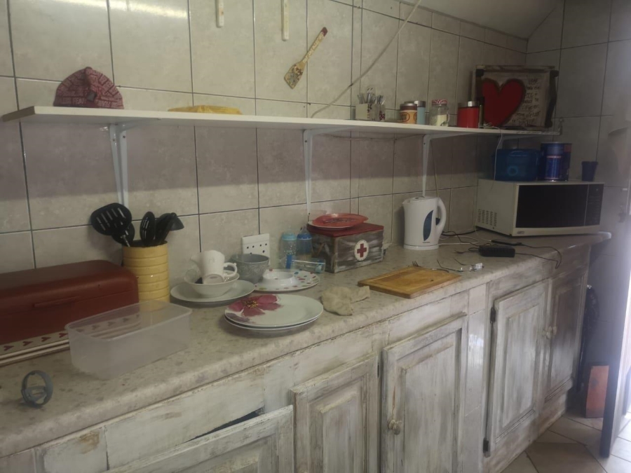 6 Bedroom Property for Sale in Gezina Gauteng