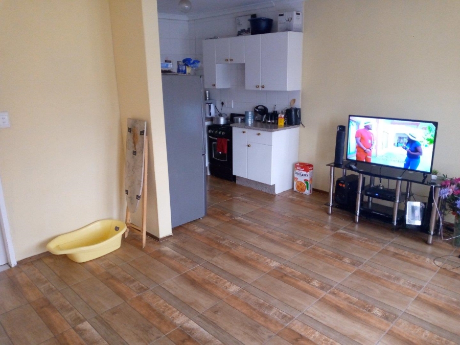 2 Bedroom Property for Sale in Roodepoort Gauteng