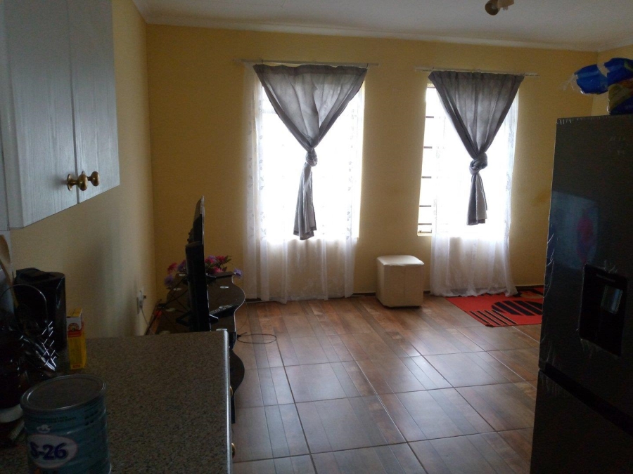 2 Bedroom Property for Sale in Roodepoort Gauteng