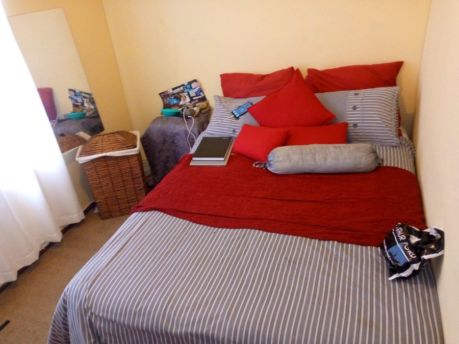 2 Bedroom Property for Sale in Roodepoort Gauteng