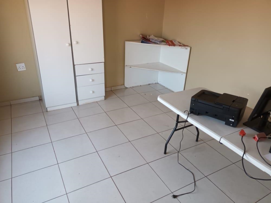 12 Bedroom Property for Sale in Florida Gauteng