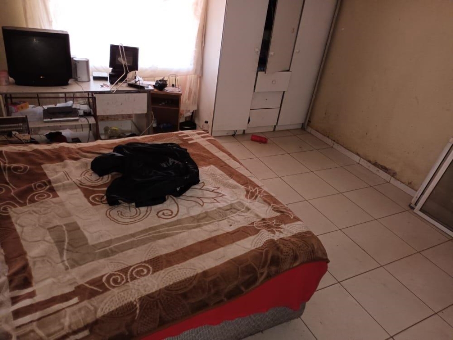 12 Bedroom Property for Sale in Florida Gauteng