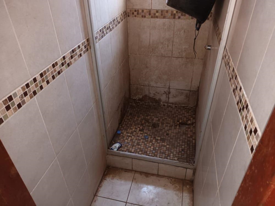 12 Bedroom Property for Sale in Florida Gauteng