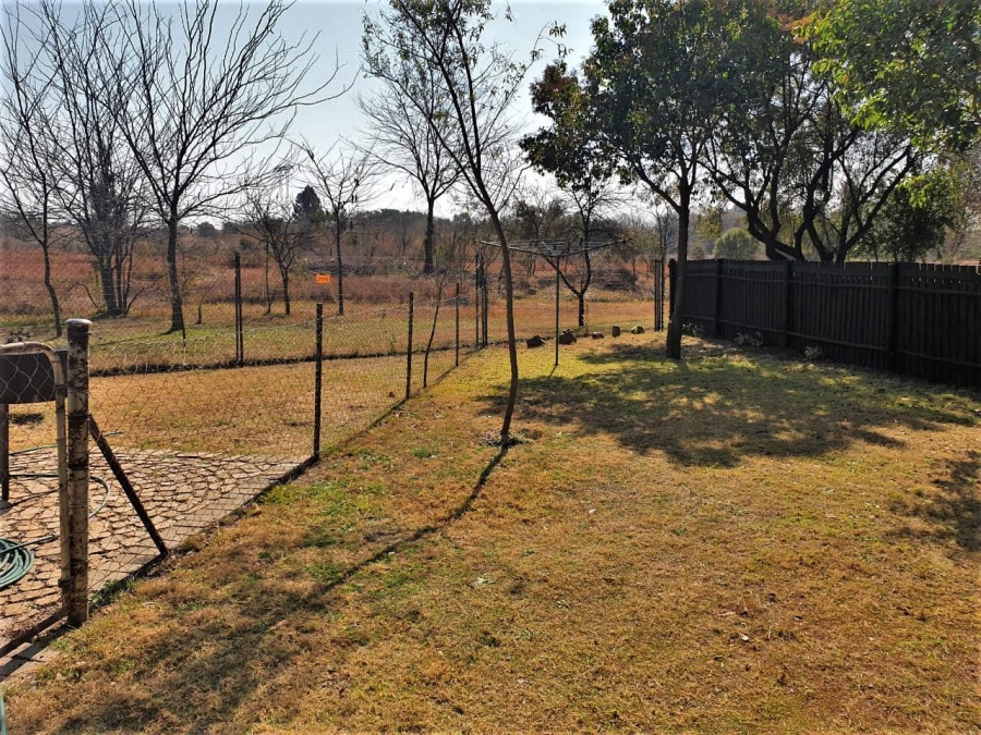 4 Bedroom Property for Sale in Mooiplaats Gauteng